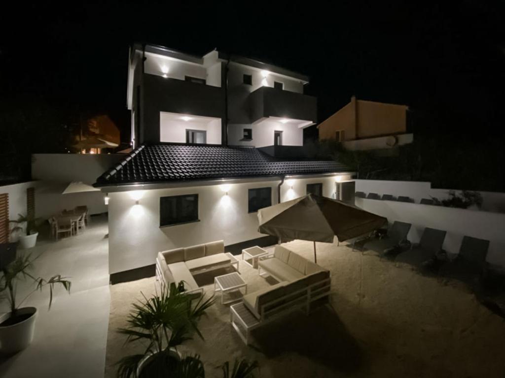 Brig 36 Villa